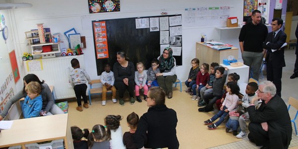 Semaine Académique de la Maternelle : « Des mots pour dire, des mots pour grandir»  «Une école ouverte aux parents» 